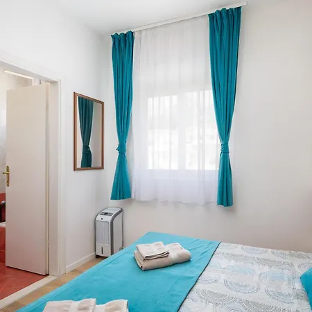 Apartment Magnolia Center 1 *