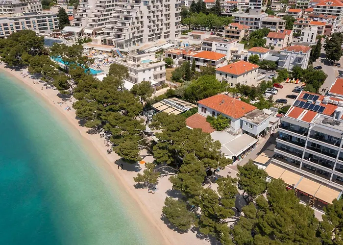 Magnolia Center 1 Makarska